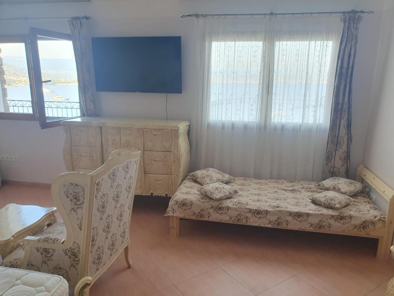 Villas And Suites La Coraillere Resort Теуль-сюр-Мер Экстерьер фото